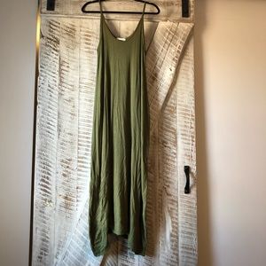 Olive green maxi dress with pockets